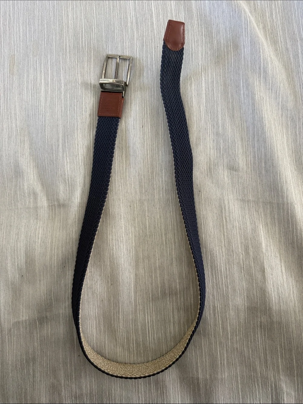 Tommy Bahama 32 braided leather